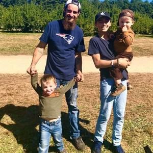 Meet your Posher, Brandon